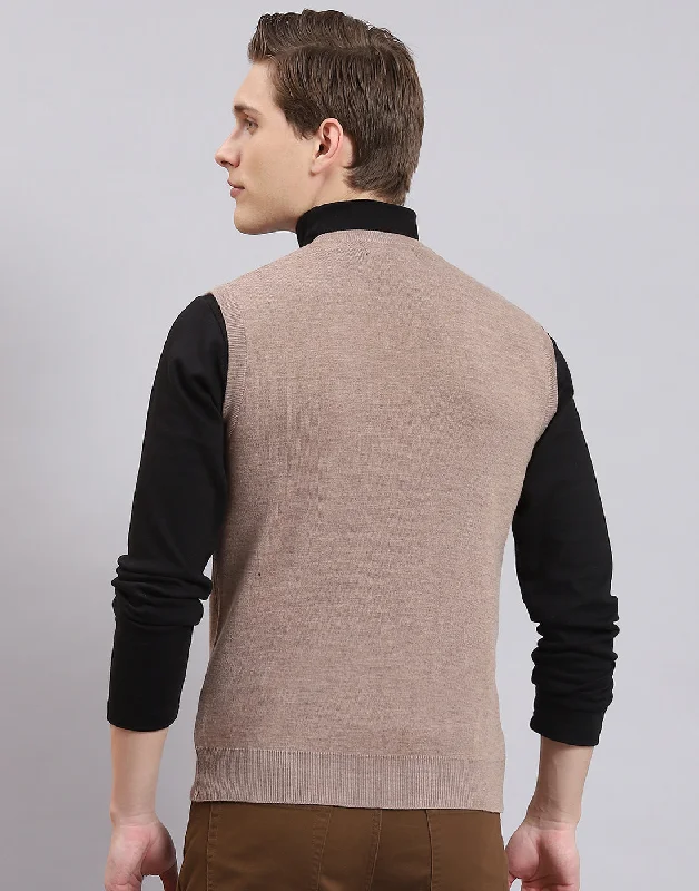 Men Brown Solid V Neck Sleeveless Sweater