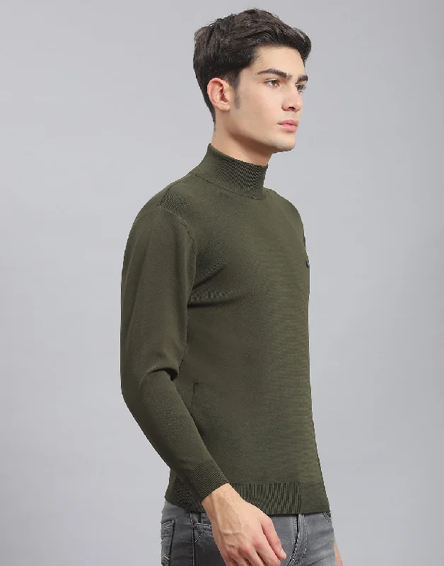 Men Olive Solid T Neck Full Sleeve Sweater