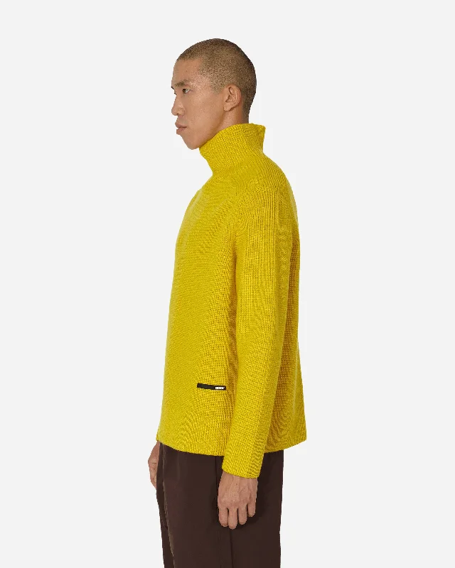 Peak Turtleneck Sweater Blazing Yellow