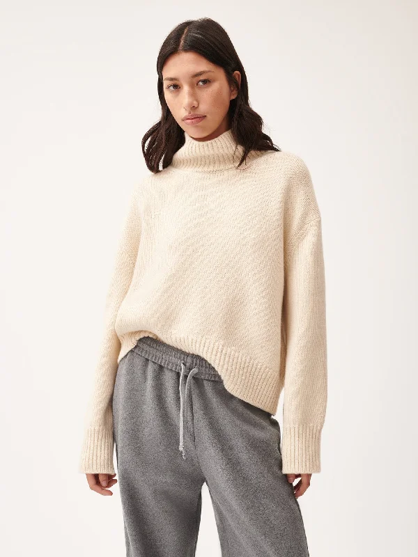 Women's Recycled Cashmere Turtleneck Sweater—ecru ivory