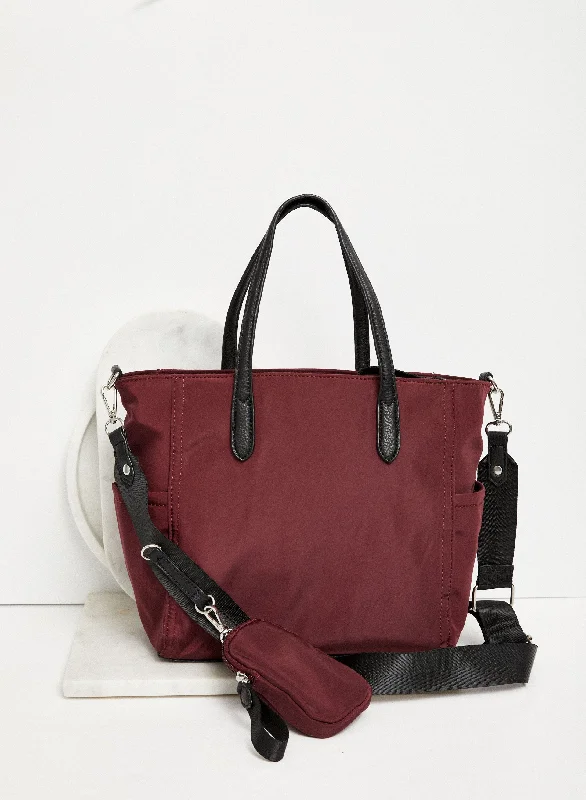 Nylon Strap Travel Tote